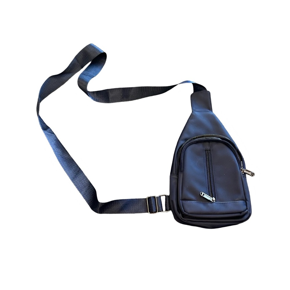 Westend Urban Crossbody Slingbag in Navu
